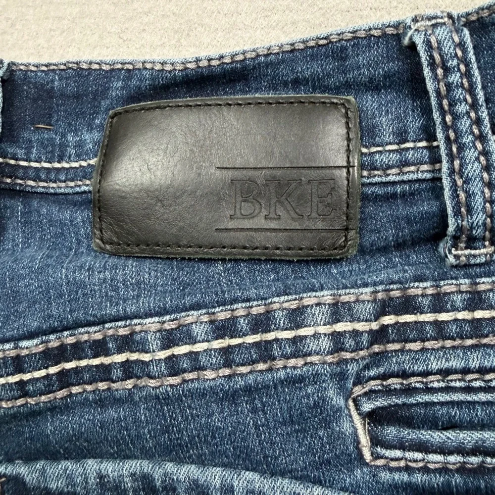 BKE Aiden Straight Leg Mens Jeans 33R Medium Wash Contrast‎ Stitch Denim